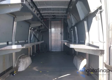 2011 Mercedes-Benz Sprinter 2500 High Roof from USA, damaged, VIN WD3PE8CB6B5604261